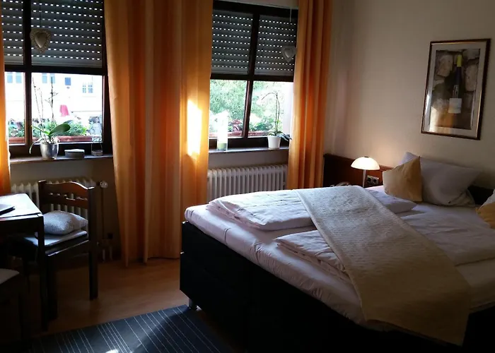 Hotel Restaurant Zunftstube 3*