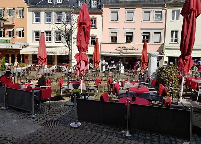 Hotel Restaurant Zunftstube 3*